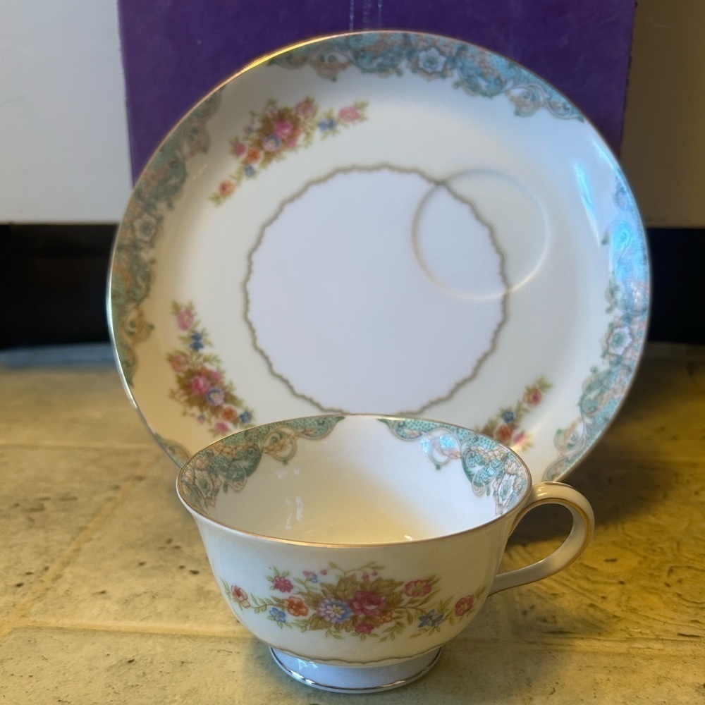 RARE Jyoto Fine China X4 Fairmont